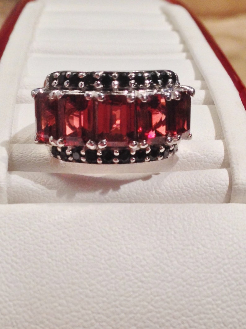 5 Stone Octagon Cut Garnet and Black Spinel Ring Sterling Silver Size 6