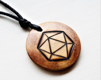 Collier pendentif D20 Dice, bijoux D&D pour lui, cadeau de joueur personnalisé pour homme