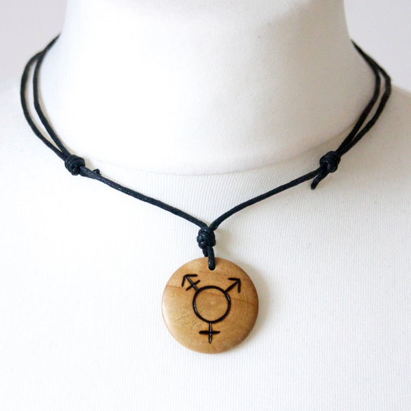 Collar con símbolo transgénero, ftm mtf, colgante de madera trans con grabado personalizado hecho a mano, regalo de orgullo.