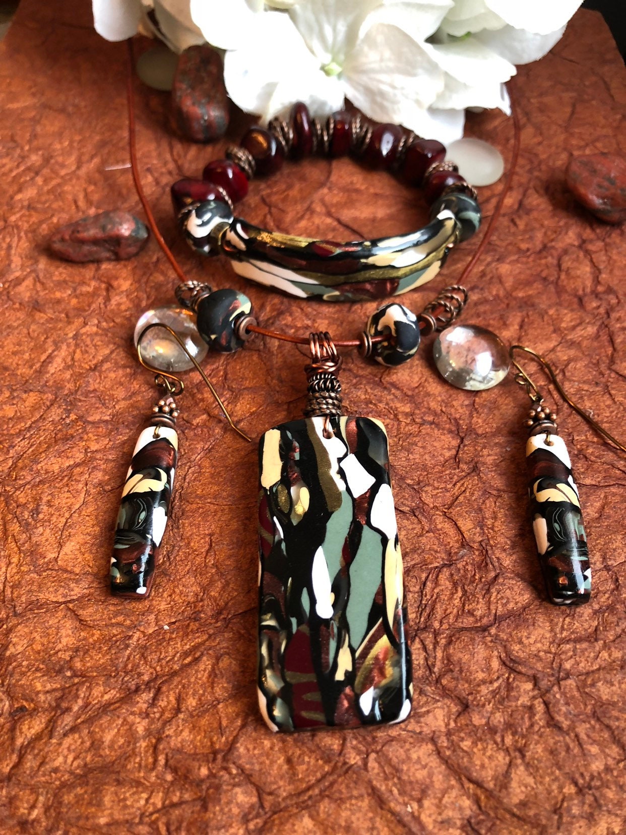 Design's by Cyere Multicolored Wine Jewelry Set.