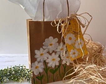 Daisy Gift Bag Flower Gift Bag, Hand Painted Gift Bag, Spring Gift Bag, Kraft Gift Bag, Teacher Appreciation Gift Bag, Mother’s Day Gift Bag