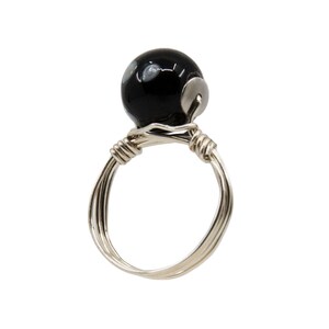 Romina Ring – Vintage Boho Style Silver Plated Statement Wire Ring with Black Polka Dot, Conta di Ojo, Evil Eyes