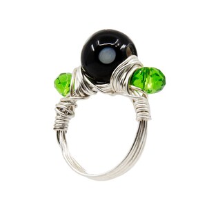 Margarida Ring – Vintage Boho Style Silver Plated Statement Wire Ring with green crystal bead, Conta di Ojo, Evil Eyes, Austrian crystal