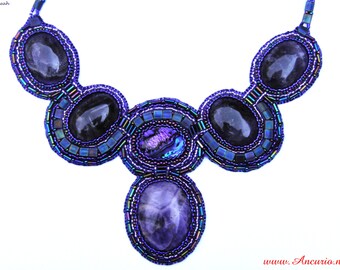 Beautiful 5 stone amethyst necklace, bead embroidery
