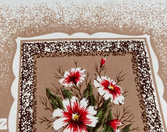 CHP Vintage tablecloth ,variegated  Daisies and Fauna WOW!