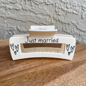Bridal claw clip