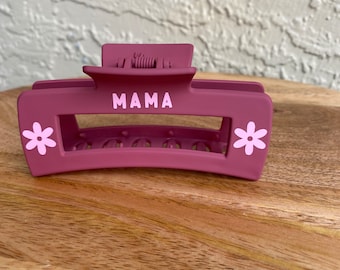 Mom hair claw clip