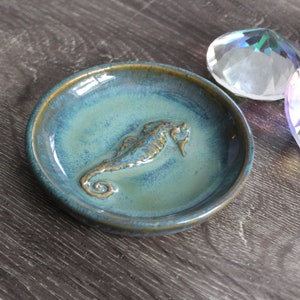 Ceramic Seahorse Trinket Dish in Turquoise Handmade Sea Ceramic Pottery Jewelry Dish Ocean Clay Art image 4