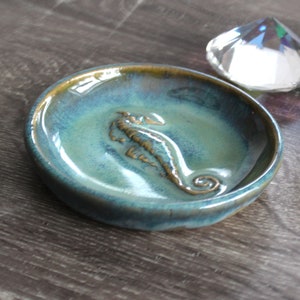 Ceramic Seahorse Trinket Dish in Turquoise Handmade Sea Ceramic Pottery Jewelry Dish Ocean Clay Art image 3