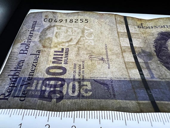 ベネズエラ 500 百万ボリバル ソベラノ紙幣 100 万束 ボリバル - Etsy 日本