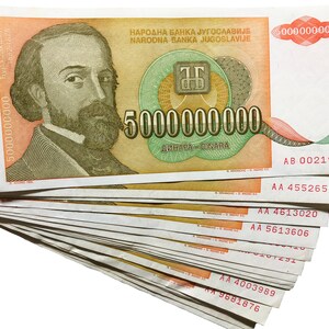 1993 Yugoslavia 5 Billion Dinara Banknote – Uncirculated Hyperinflation Currency