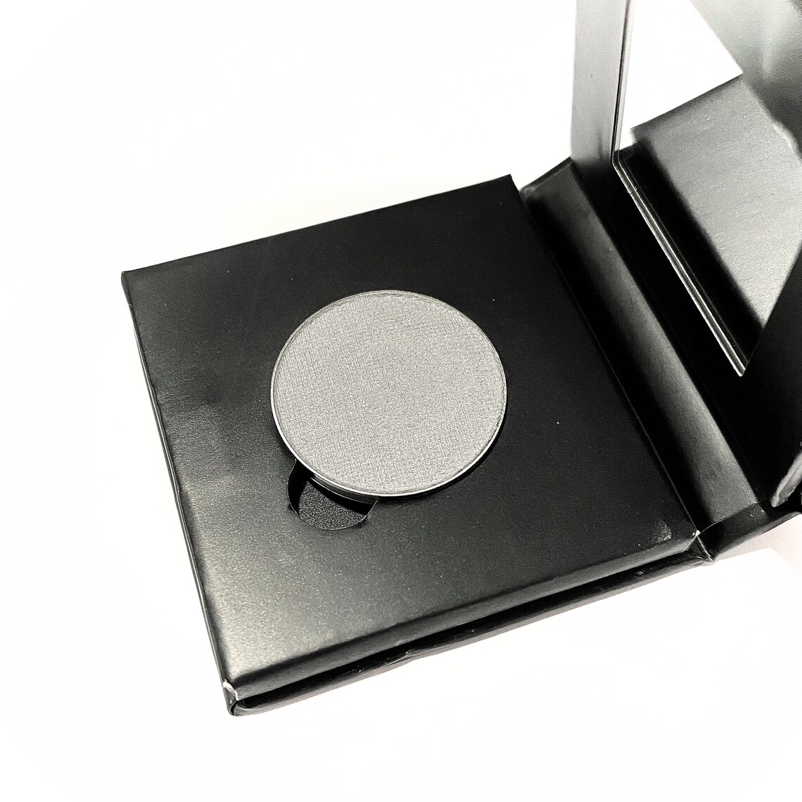 SILVER BELLS Eye Shadow Paperboard Compact Natural Mineral - Etsy