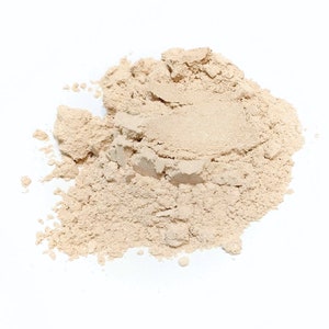 Clearance SAFFRON SILK Soft Shimmer Mineral Foundation Loose Powder Makeup