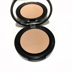 TAN BEIGE Organic Based Natural Concealer Cream