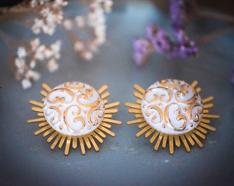 Earrings sun bronze gold button old white and gold 1920s vintage glass paste brass and stainless steel - Solare Thelma