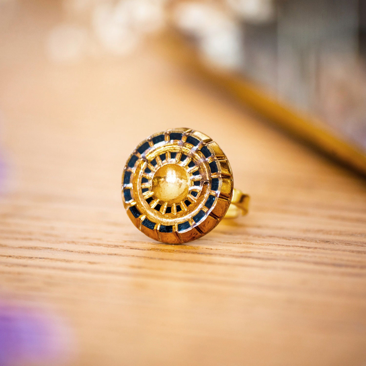 vintage button Adjustable ring old button 1940 23mm Flora ring 2,3cm golden ring patterned glass paste adjustable brass