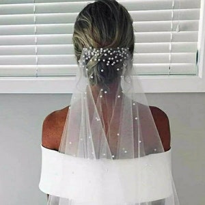 Pearl Wedding Veil Cascading Pearl Bridal Veil Fingertip White Veil Cathedral Ivory Veil Angel Cut Chapel Wedding Veil