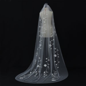 off-white botanic vine bridal wedding veil, embroidery lace flower appliques soft tulle veil, cathedral long veil image 4
