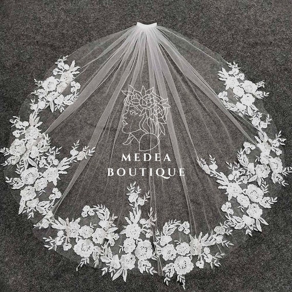 Floral Lace Edge Fingertip Wedding Veil, Flower Embroidered  display picture 2