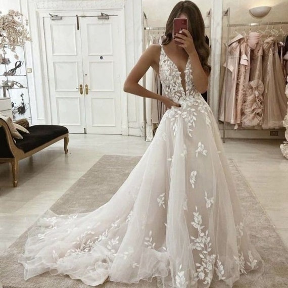 floral lace wedding dress