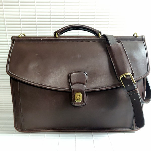 Authentic COACH Dark Brown Genuine Leather flap briefcase cross body shoulder bag messenger vintage