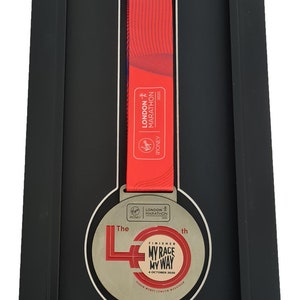 2022 2021 2020 2019 2018 London-Marathon-Medaille Rahmen für Finisher der Medaille schwarz