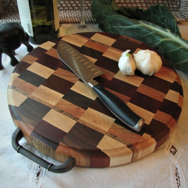 GENEVIEVE Classic Round End Grain cutting board / cheese board with oil-rubbed bronze handle // Sustainable // Salvaged