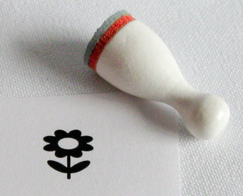 Ministempel Blume Bild 1