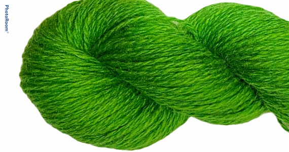 Dark Green, 100% Wool Yarn for Knitting, Mitten Wool, Crochet, Craft  Supplies, 2 Ply, Green, 8/2 