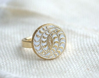 Boho ring white gold