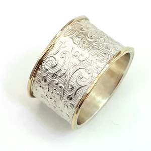 Wide silver wedding ring, flower and leaf pattern, women&#39;s wedding band, textured silver base, raised yellow gold edges, art nouveau design