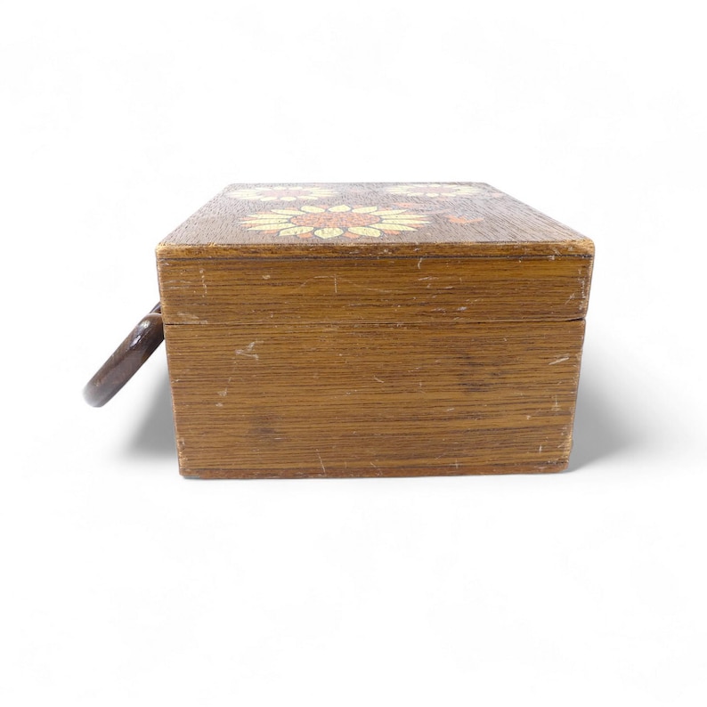 MARCUS BROTHERS of Miami, Wooden Box Purse, Sunflowers, Red Felt Lining, Signed image 8