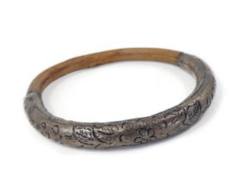 Vintage フォークバングル This item is unavailable - Etsy