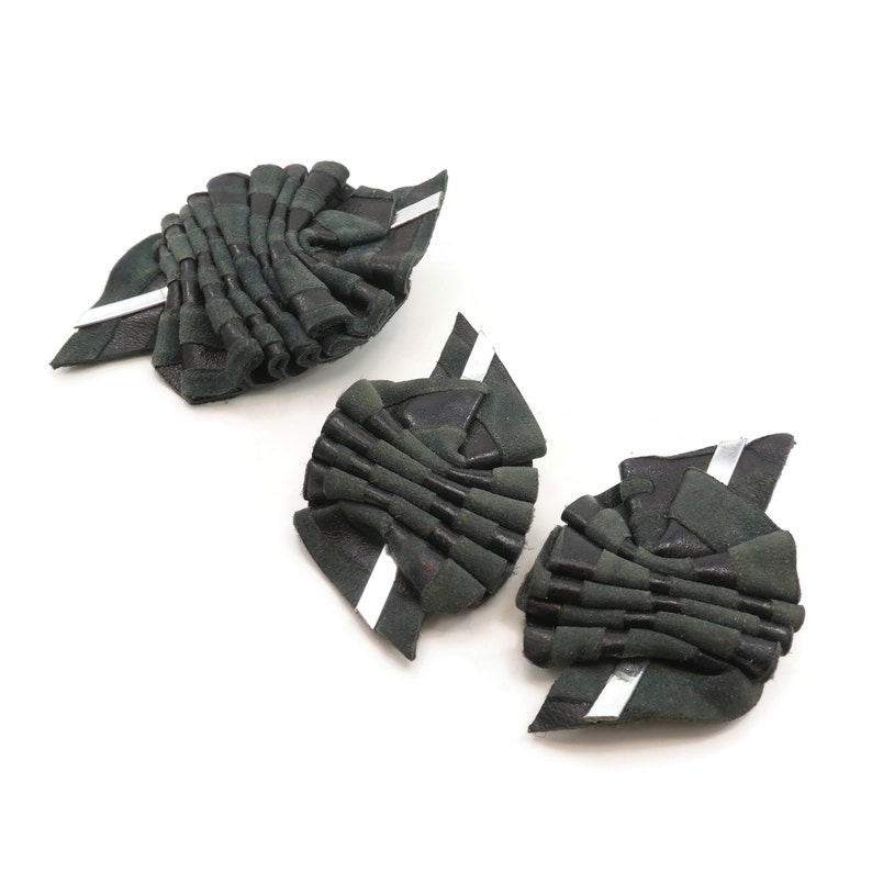 Grey Leather Brooch Set Circa 1980/'s Vintage Post Earrings Silver Tone