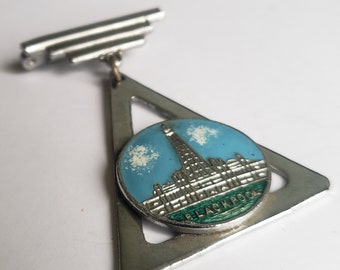 Vintage Art Deco Style Blackpool Tower Brooch - Vintage Souvenir Jewellery 46