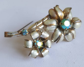 Broche Vintage Anglaise Coalport 'Forget Me Not' - Porcelaine à Fleurs De Pensée - Alliage Doré
