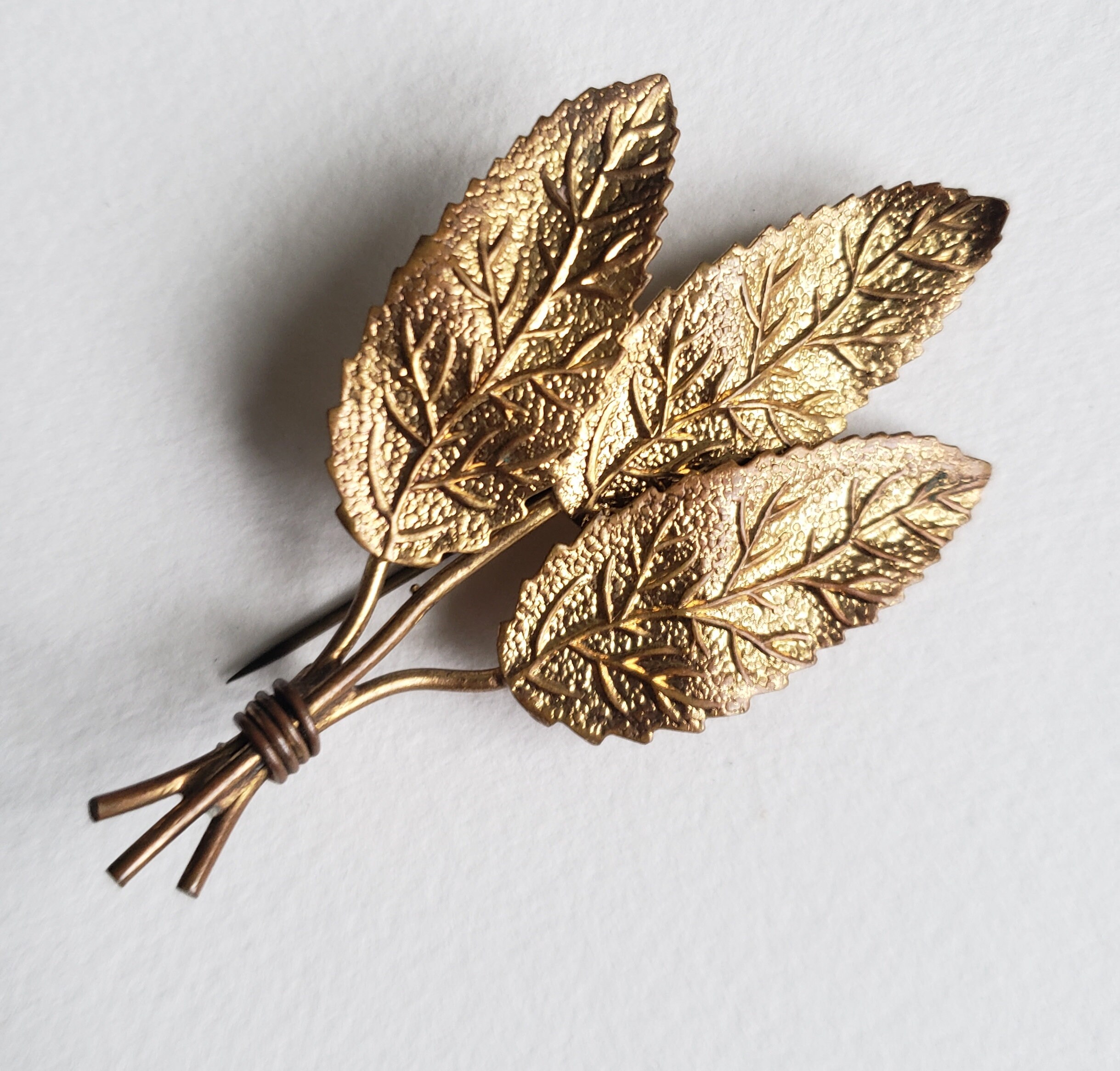 Vintage Gold Leaf Brooch Vintage Jewellery Gifts for Her 