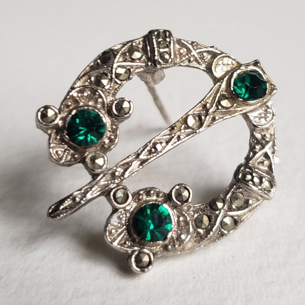 Vintage Pennanular Brooch - Celtic Shawl Pin - Green Rhinestones - Vintage Jewellery- 208