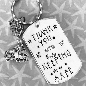 School Transport driver keyring , Thank you for keeping me safe,school taxi driver gift, school bus driver gift,Hand Stamped gift, taxi