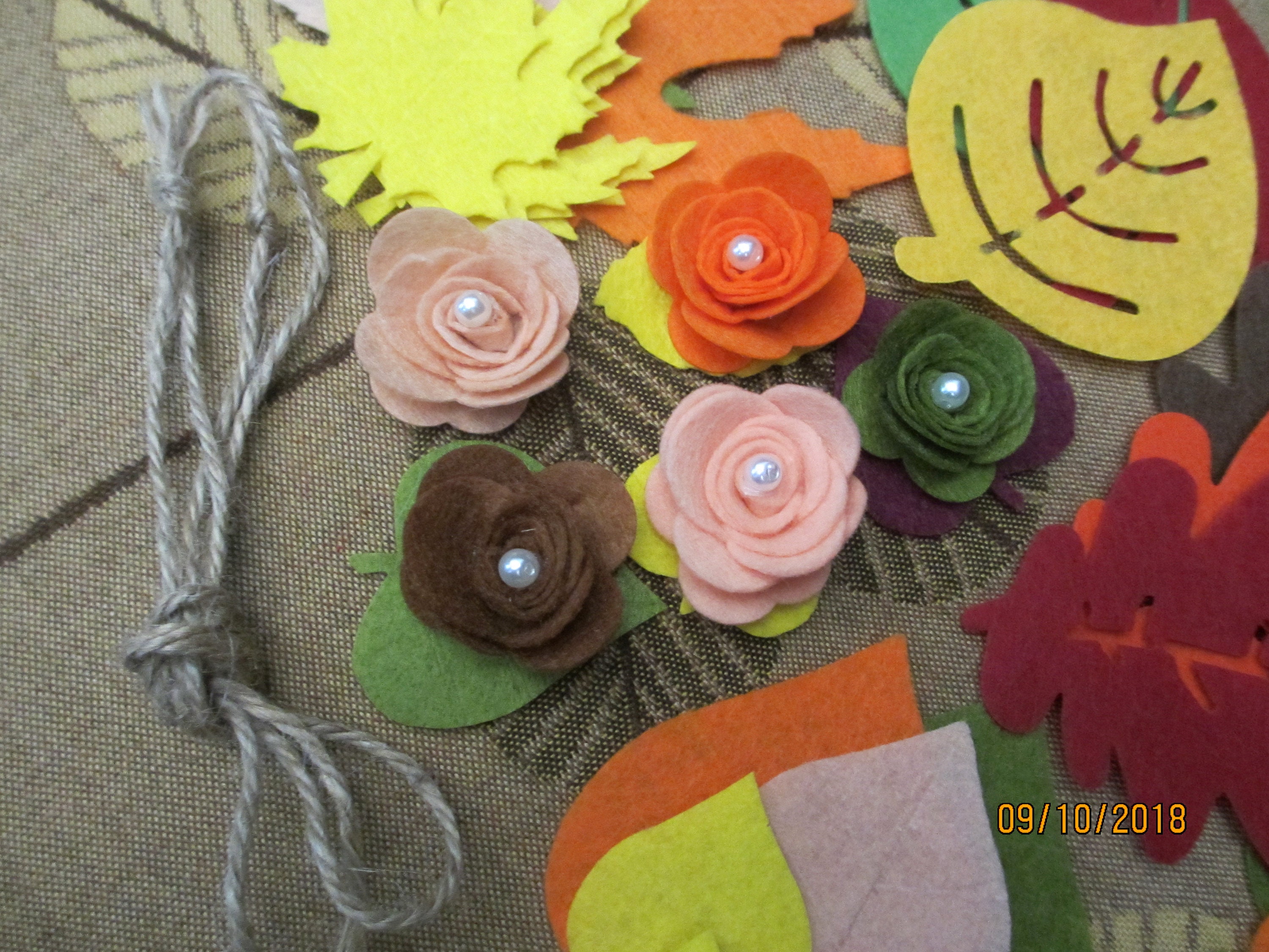 Fall Felt Leaf Garland Teachers Classroom Garland New Create Your Own Felt Fall Leaf Garland Kit Fall Leaf Home Decor