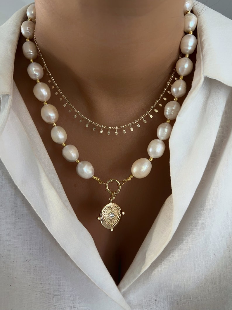 Pearl beaded necklace, baroque pearl necklace, gold pearl beaded necklace, pearl necklace, large pearl necklace, gold charm pearl necklace image 6