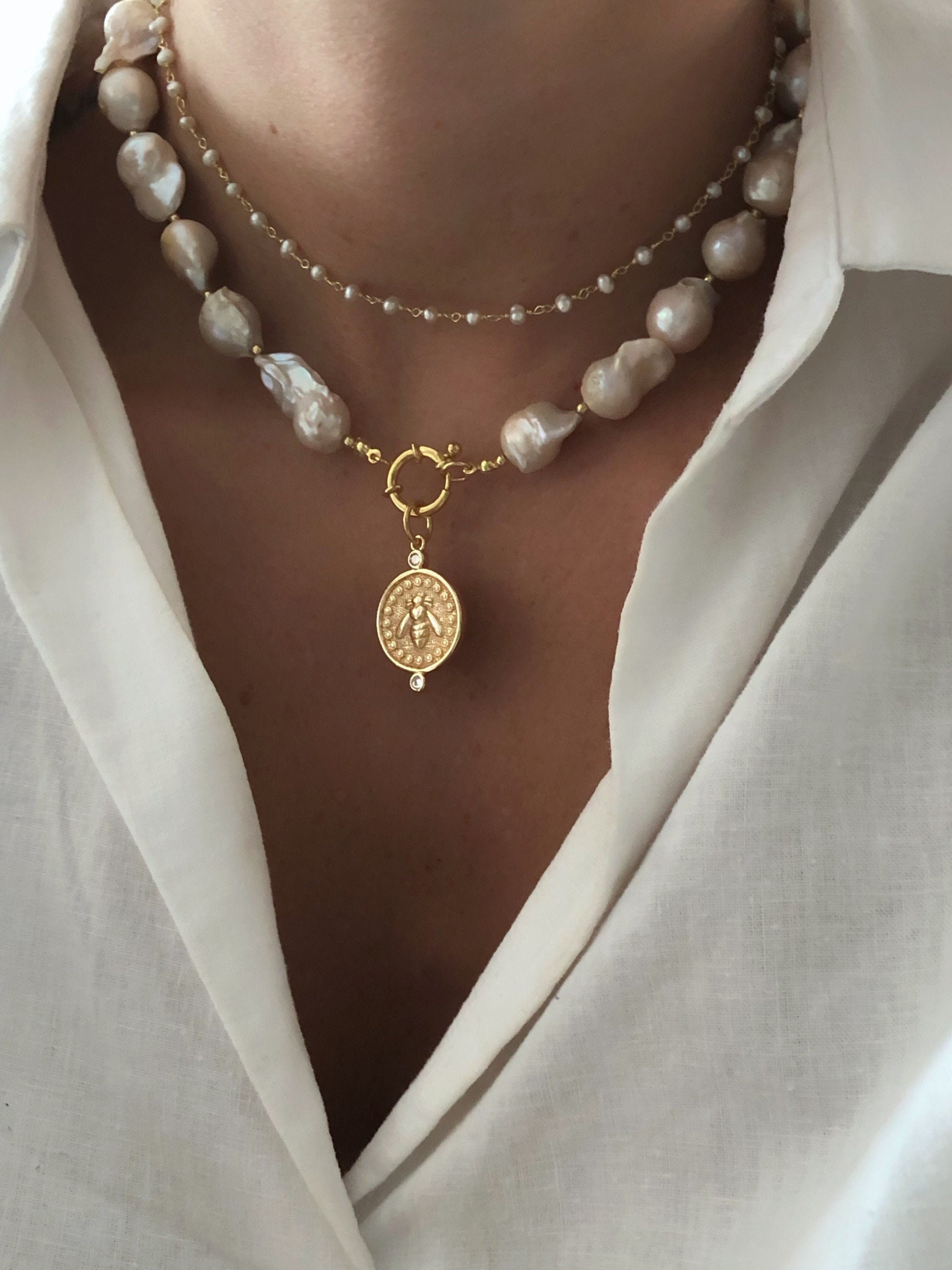 Pearl beaded necklace, baroque pearl necklace, gold pearl beaded necklace, pearl necklace, large pearl necklace, gold charm pearl necklace