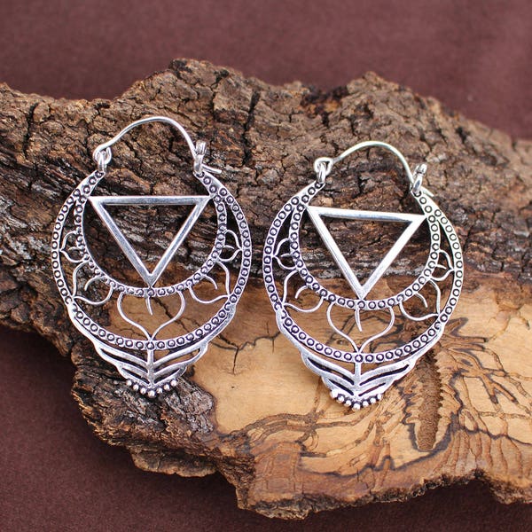 Chakra Silver Earrings, White Brass Earrings, Gypsy Earrings, Sacred Geometry, Geometric Earrings, Psytrance Jewelry, Boucles Chakra