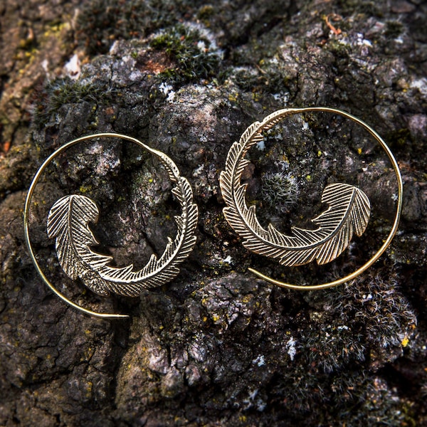 Small Spiral Brass Earrings, Feather Spiral Earrings, Tribal Jewellery, Ethnic Earrings, Indian Style, Boucles D'oreille Laiton