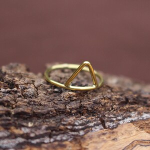 Triangle Brass Ring, Minimal Ring, Yoga Jewelry, Tribal Ring, Minimal Jewellery, Geometric Spiritual Jewelry, Ethnic Ring, Bague Flèche image 3