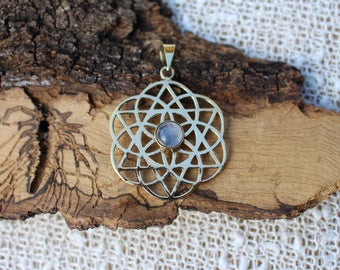 Seed Of life Triangle Pendant, 3D Brass Pendant, Spiritual Jewellery, Labradorite Brass Pendant, Sacred Geometry, Pendentif Laiton Moonstone