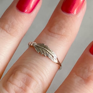 Feather Ring - sterling silver ring - silver ring