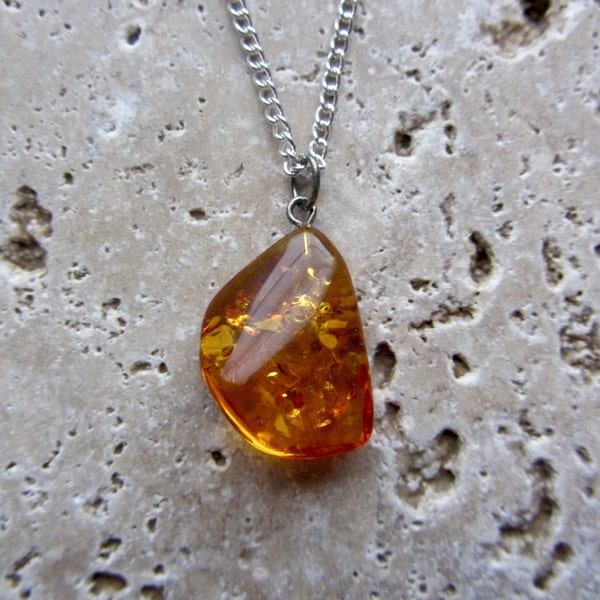 Colgante de ámbar auténtico