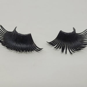 10 Pair of Vintage Miniature Black Eye Lashes Eyelashes for Craft Dolls