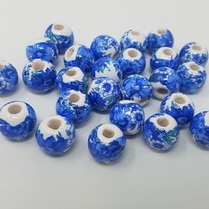 Lot of 25 Vintage Blue & White Painted Floral Flower 16mm Round Ceramic Craft Jewelry Beads